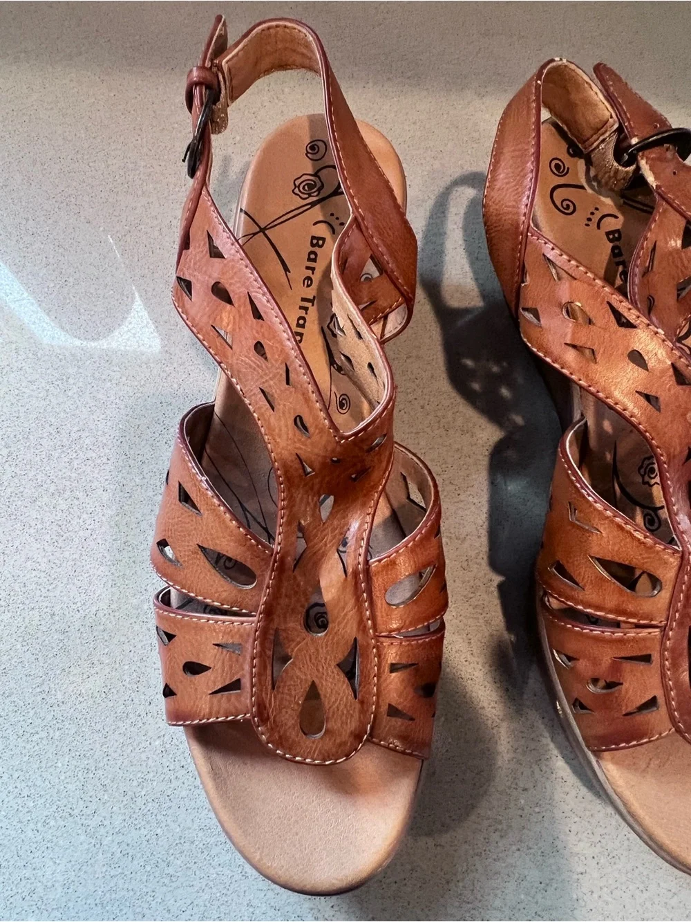 Bare Traps Dallas 8M Laser Cut Wedge Sandal